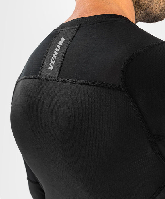 Rash Guard - Venum - 'G-Fit Air' - Lange ærmer - Sort