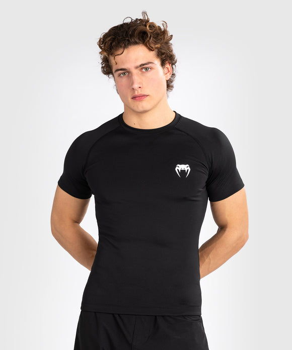Rashguard - Venum 'Contender' - kortærmet - sort