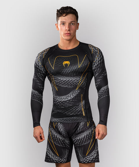 Rash Guard - Venum 'Matupa' - lange ærmer - sort/grå