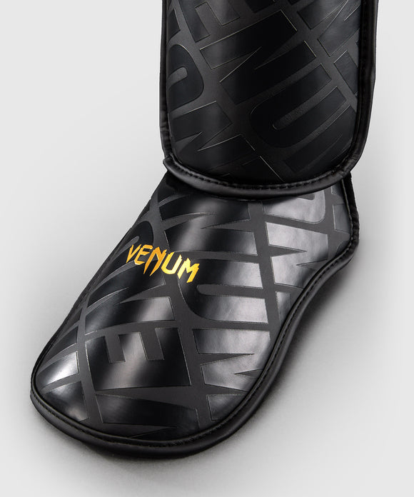 Benbeskytter - Venum 'Contender 1.5 XT 3D' - sort/guld
