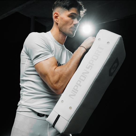 Sparkepude - Nippon Sport - 'Kickshield' - Hvid
