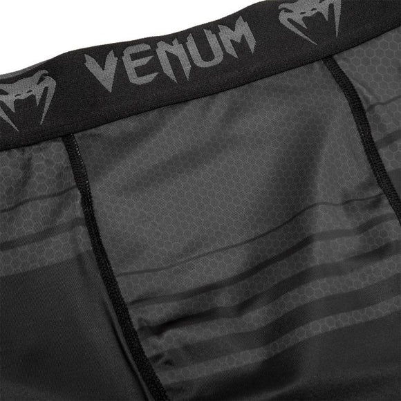 Kompressionsshorts - Venum - 'Technical 2.0' - Sort-Hvid